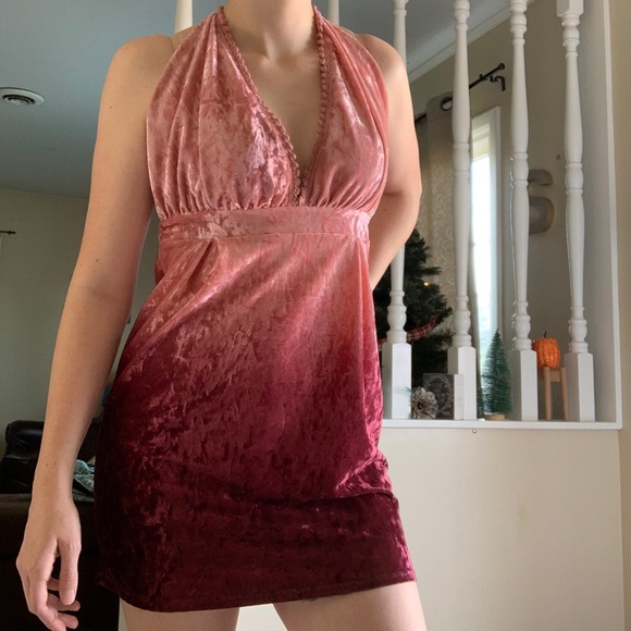 Amor Adore Dresses & Skirts - Halter Ombré Maroon Velvet Dress NWT